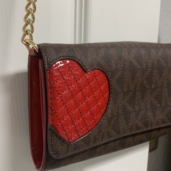 Michael Kors wallet on a chain - Picture 4 of 8